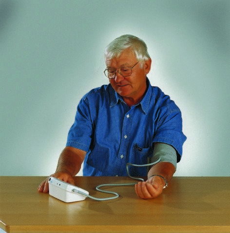 Ciśnieniomierz elektroniczny boso Medicus Family dla 2 osób