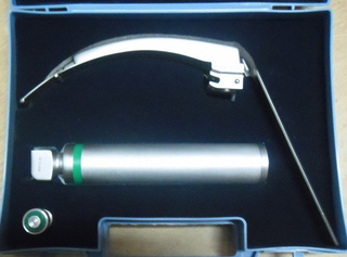 Laryngoskop do trudnej intubacji McCoy AZWAN FlexTip Mega Blade B3