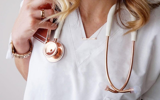 Stetoskop internistyczny MDF MD One 777 różowe złoto