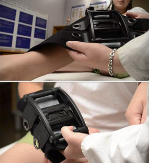 Pompa perystaltyczna VenoWave wspomagająca krążenie żylne łydki